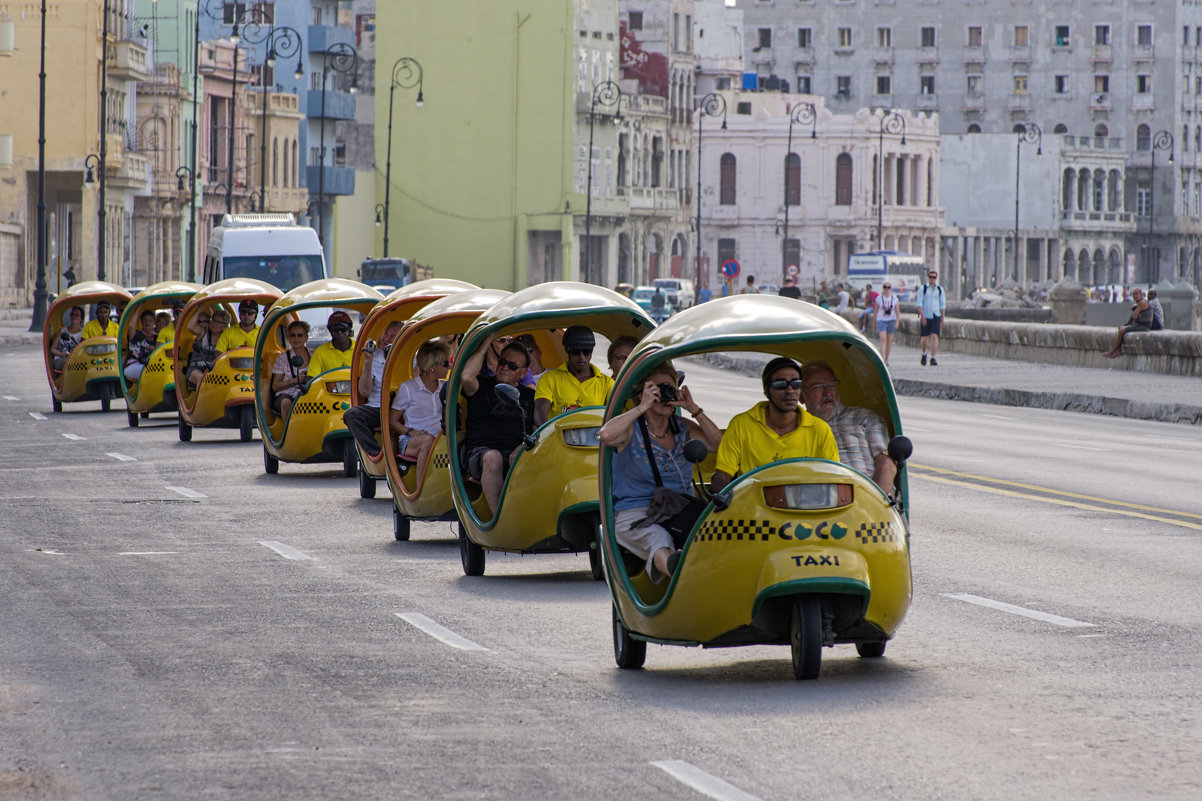 Парад Coco Taxi - Evgeniy Kalinin 