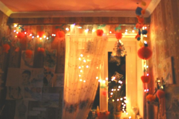 Моя комната.вечер перед Новый Годом.2013. - Соня Чубовскова