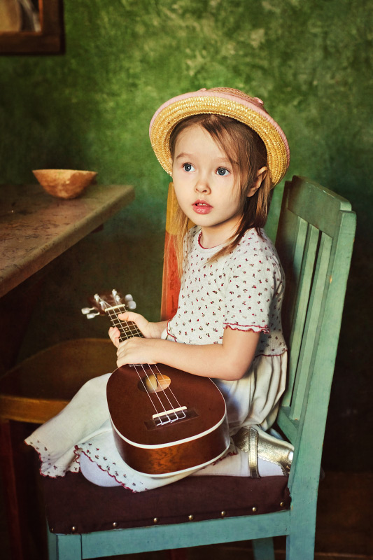 Девочка с гавайской гитарой - Елена Ященко