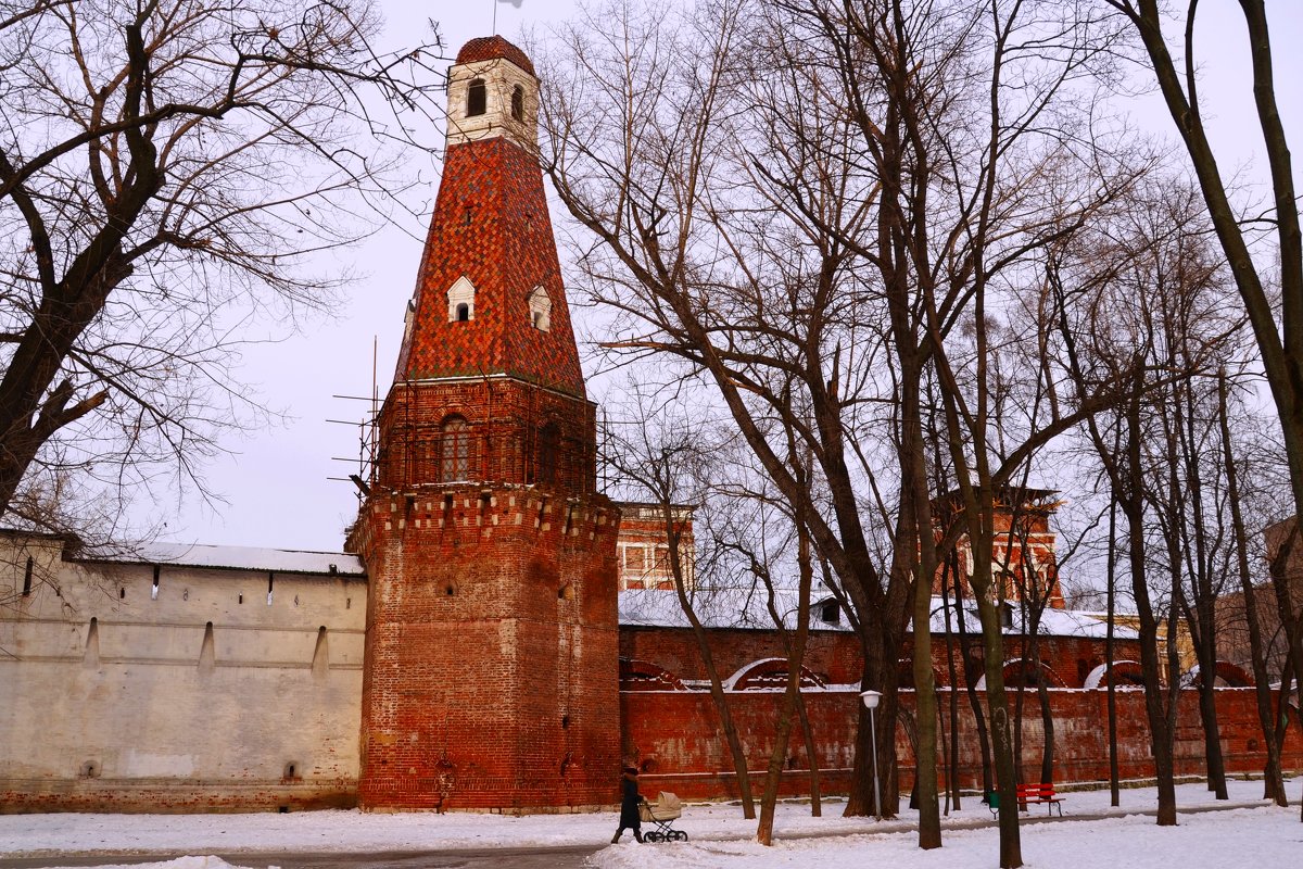 Кузнечная башня - Владимир Болдырев