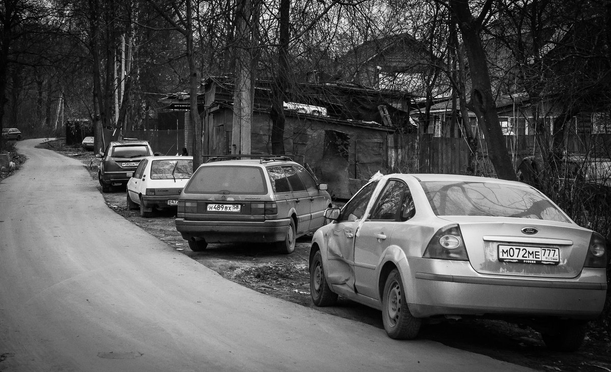 Окраина. Граница деревни и города - Константин Фролов