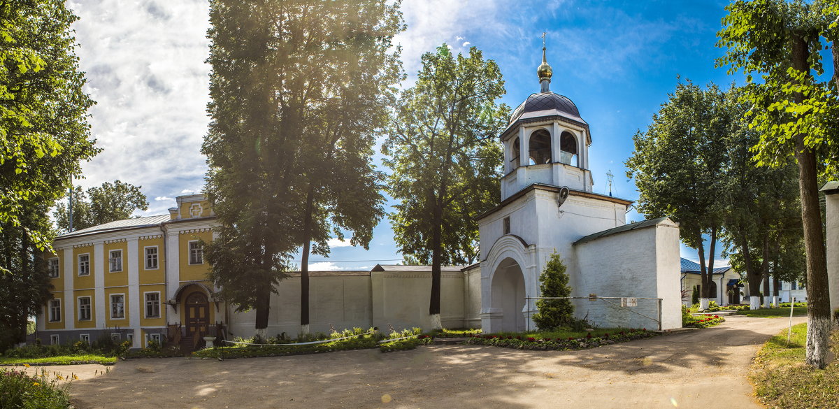 Федоровский монастырь Казанская Церковь