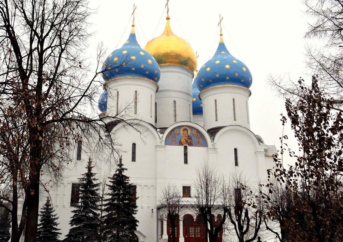 Успенский собор - Виктор Замятин