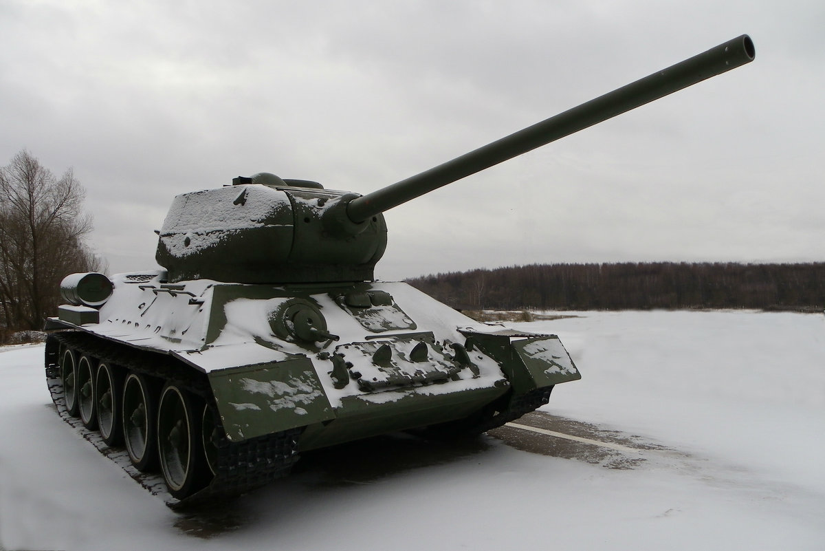 Легендарный танк- Т - 34 - Святец Вячеслав 