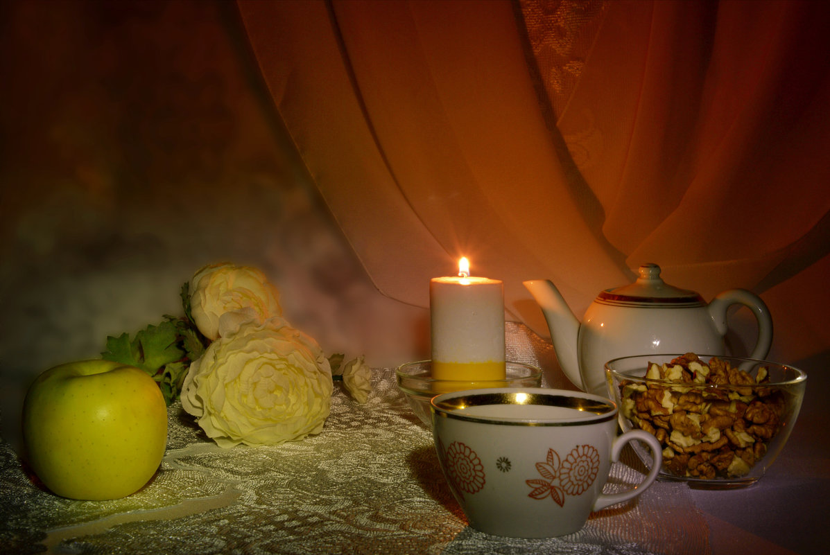 Свечка с ванильным ароматом - Наталия Лыкова