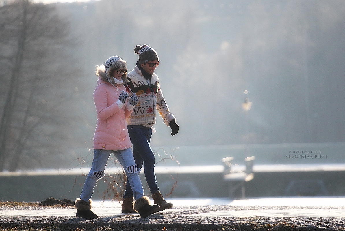 walking - Yevgeniya Bush 