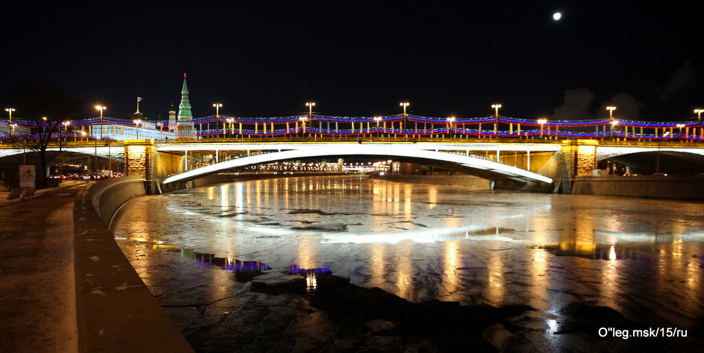 Белый "глаз" моста при полной луне - Олег Лукьянов