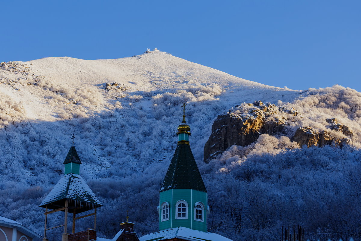 Зимнее утро на горе Бештау - Николай Николенко