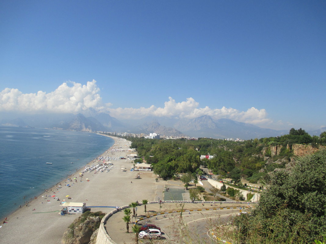 Турция Анталия Вид на пляж с обзорной площадки - Надежда 