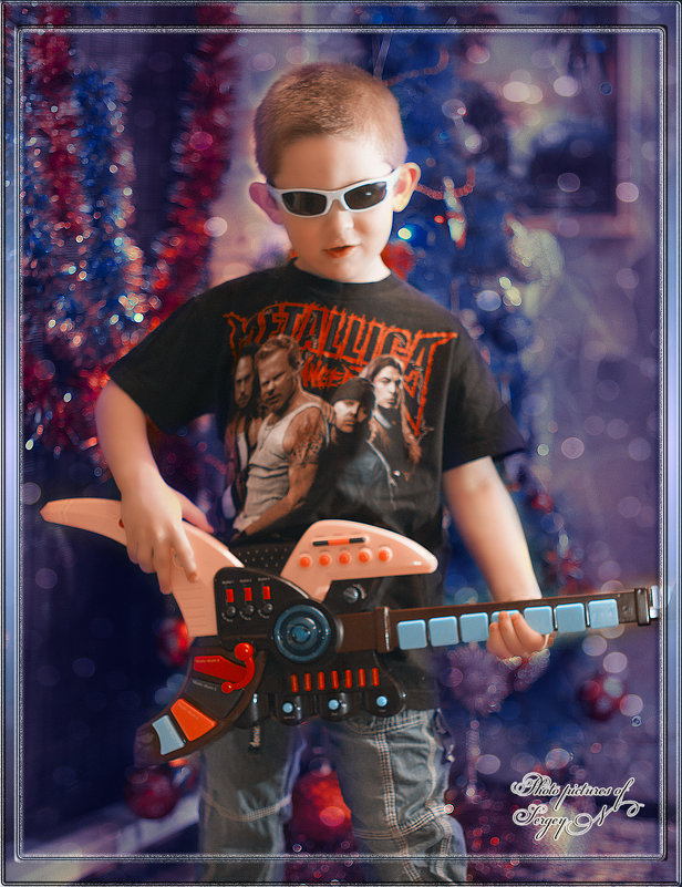 Маленький гитарист - Photo GRAFF