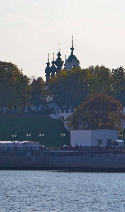 ЯРОСЛАВЛЬ, ПО ВОЛГЕ - Виктор Осипчук