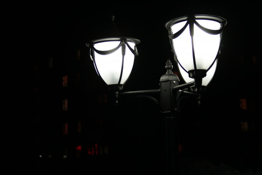 Ночь, улица, мороз, фонарь... - Сергей Ц.