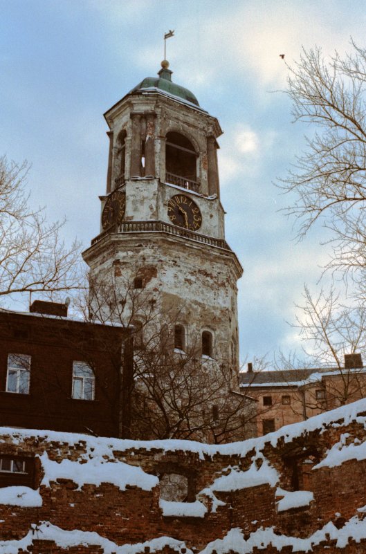 Выборг. Часовая башня. (35 мм) - Александр Коновалов