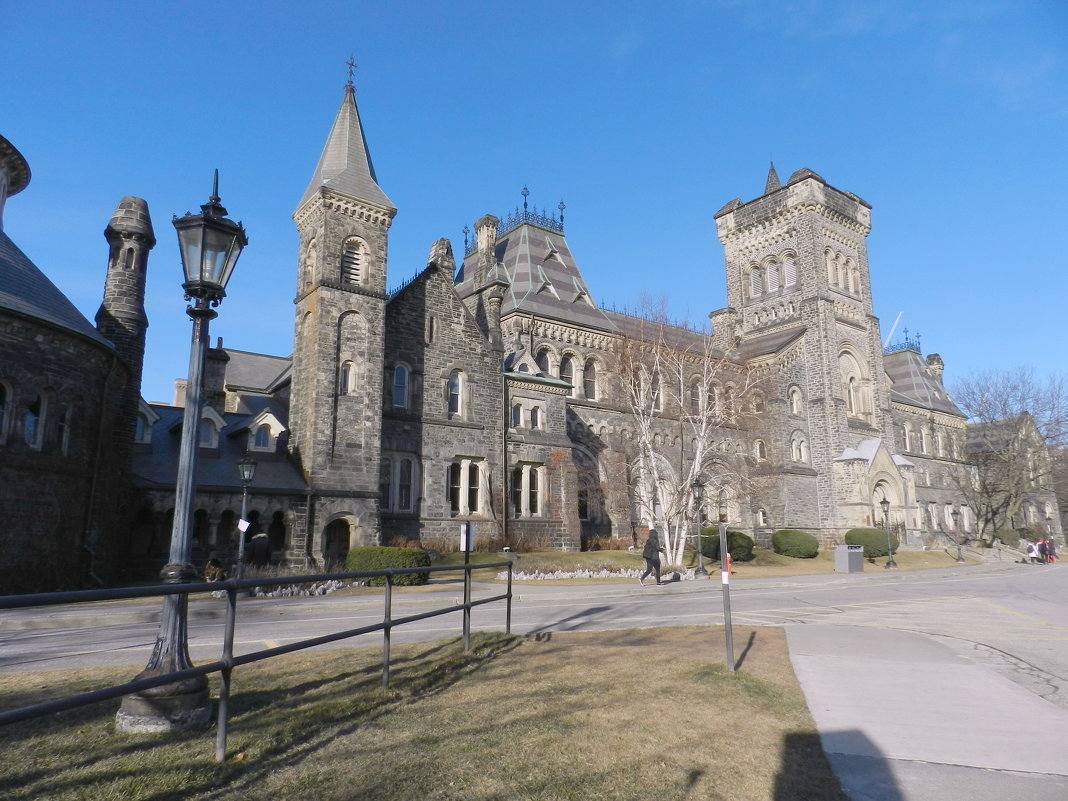 Фрагмент здания University College (Toronto) - Юрий Поляков