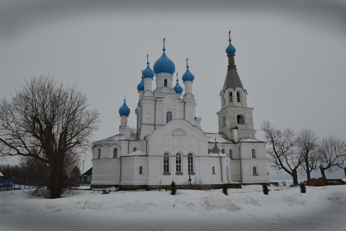 Храм Петра и Павла  на берегу Чудского озера - Наталья Левина