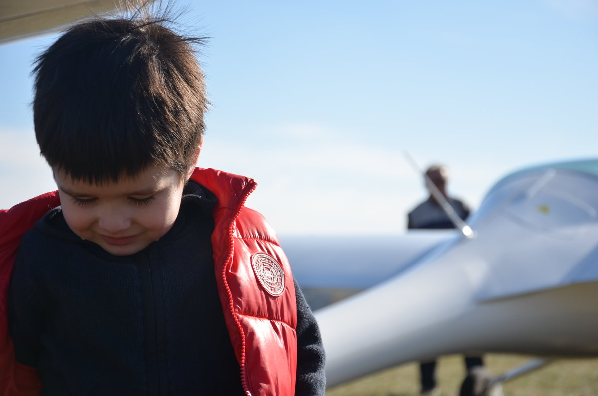 мальчик и самолет - Владимир Богун