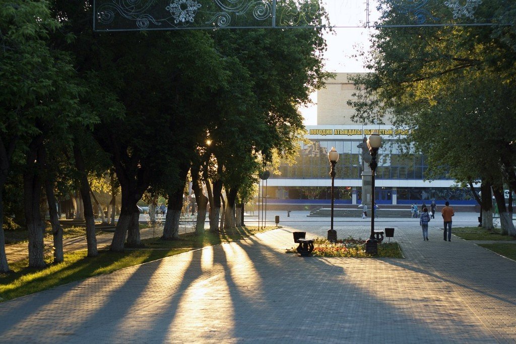 Петропавловск на закате - Константин Непейвода