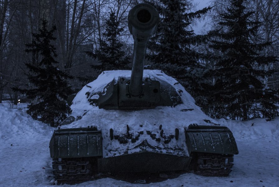 Военный танк «Иосиф Сталин» - Евгений Торохов
