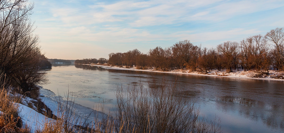На реке зимой - Юрий Стародубцев