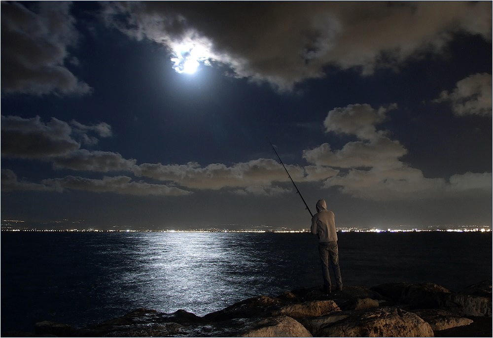 Рыбалка при луне - Аркадий Голод