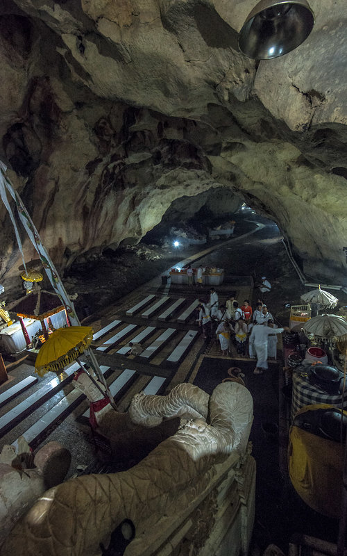пещерный храм Goa Giri Putri (Гоа Гири Путри) - Alexander Romanov (Roalan Photos)