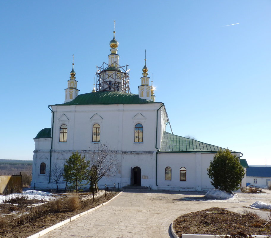 Константино-Еленинская церковь Свято-Алексеевского монастыря - Galina Leskova
