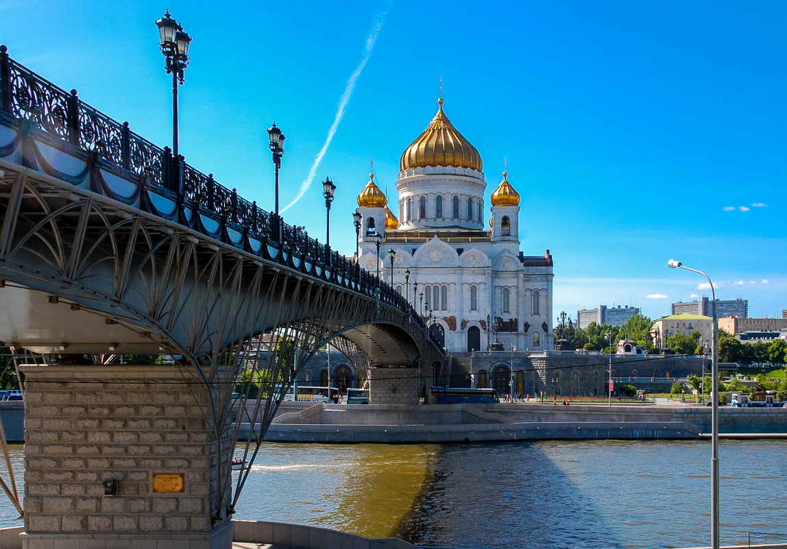 Храм Христа Спасителя и Патриарший мост - Алексей Агалаков