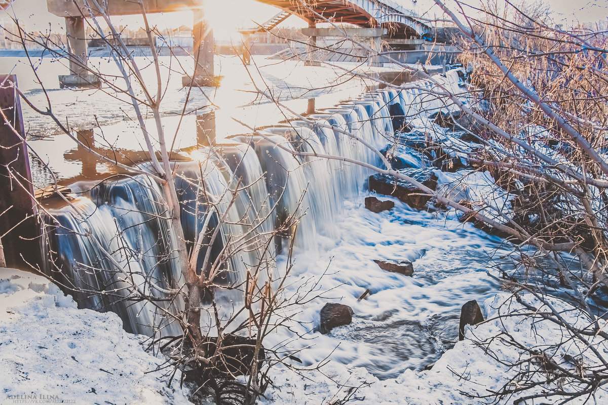 Городской водопад - Аделина Ильина