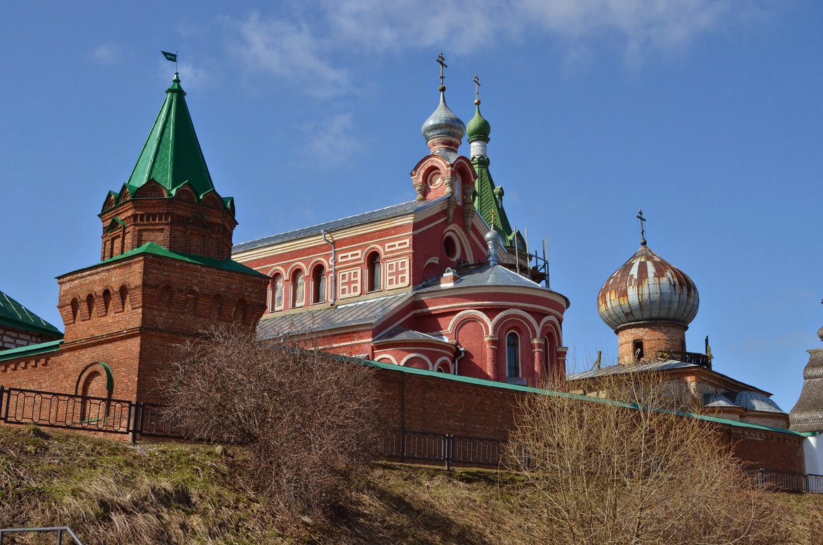 Староладожский Никольский мужской монастырь - Юрий Тихонов