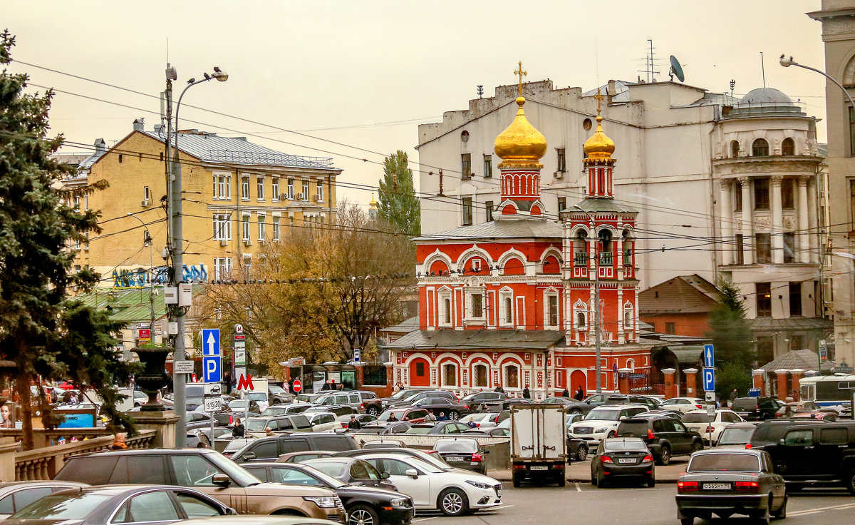 В сердце города. - Дмитрий Климов