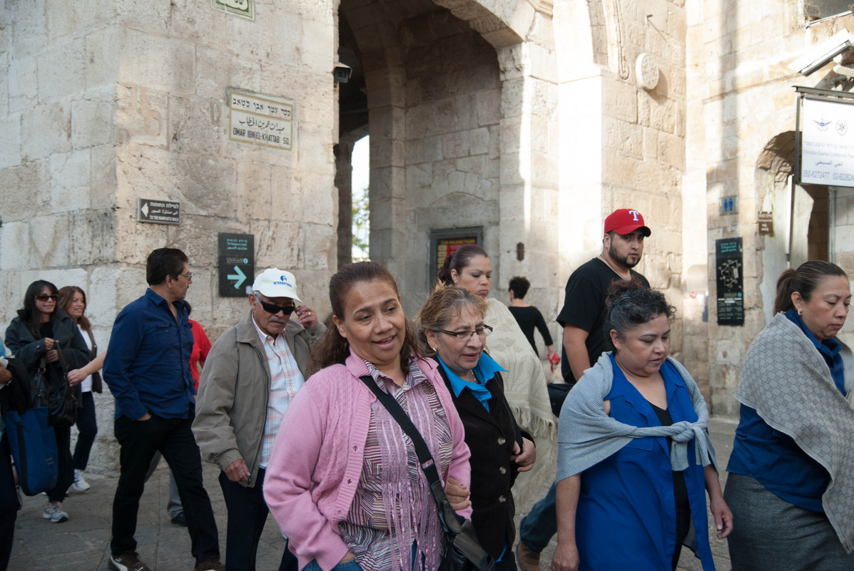 Туристы в Иерусалиме - susanna vasershtein