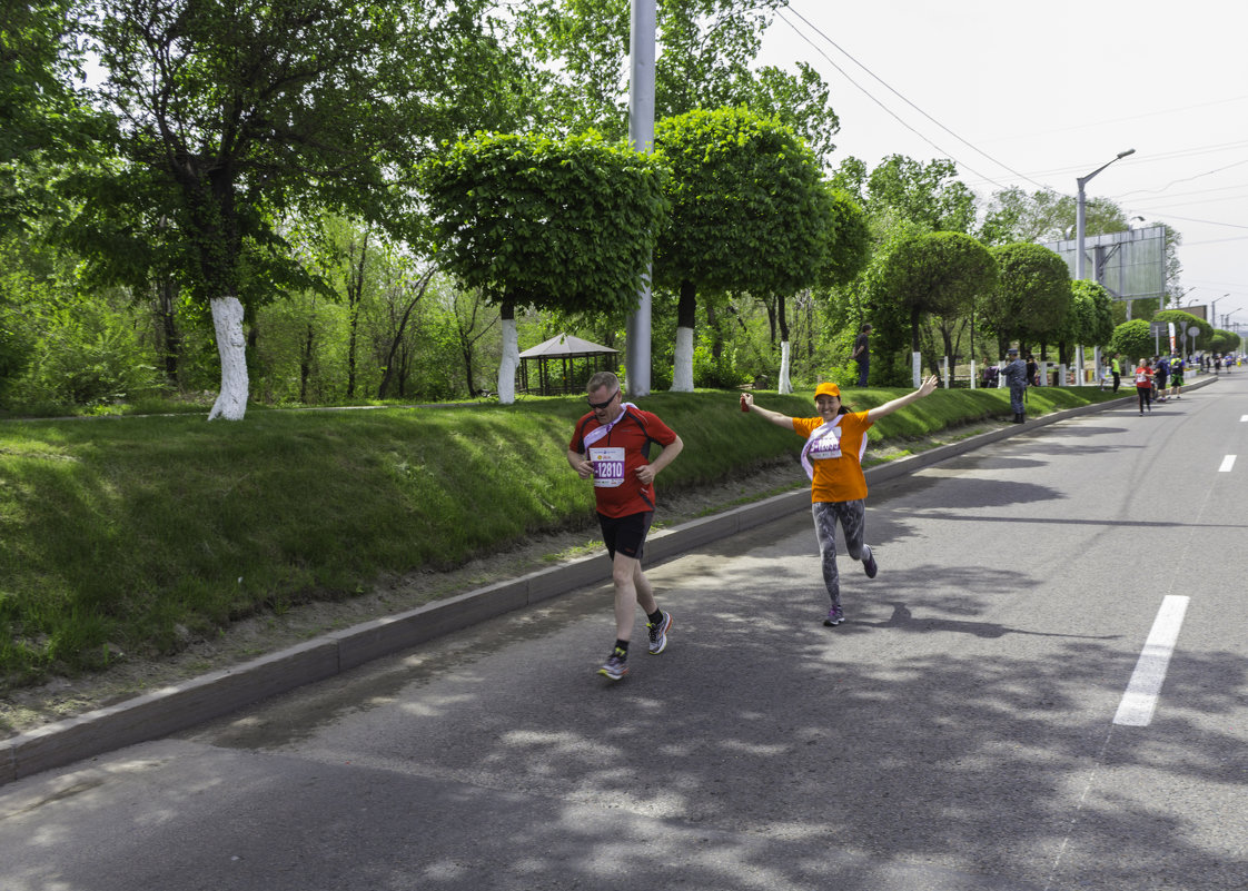 марафонцы - Evgeniy Akhmatov