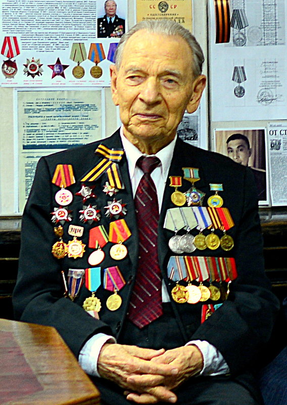 Участник Сталинградской битвы, кандидат исторических наук П.Р.Букаткин - Александр Облещенко