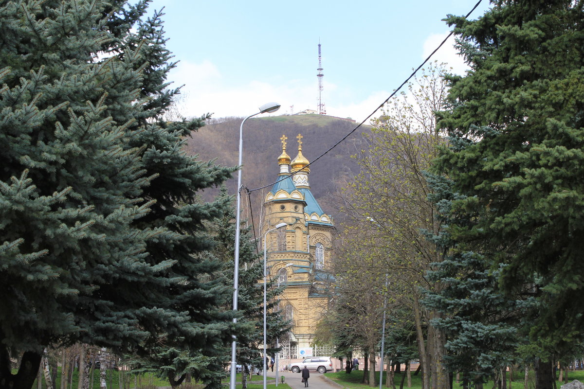 Свято-Лазаревская церковь Пятигорска - Ирина 