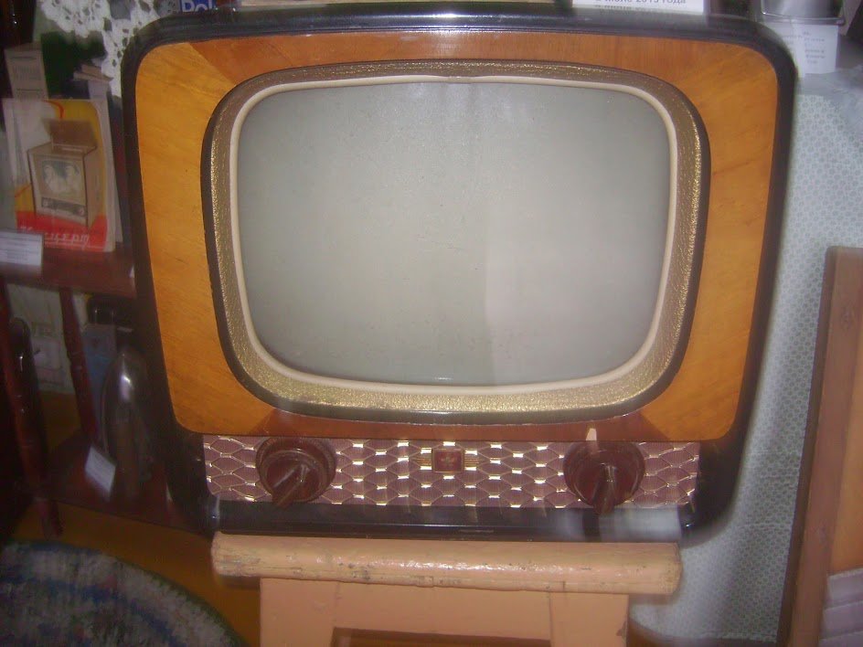 Советский двухпрограммный телевизор Старт - Tarka 