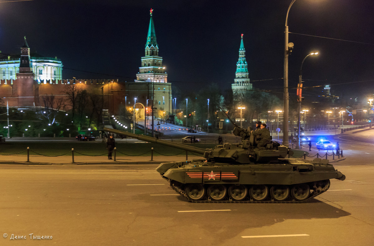 Парад Победы в Москве! 70 лет Победы! (Репетиция 29 апреля). - Денис Тыщенко