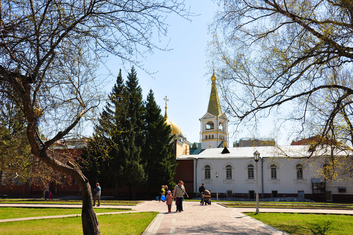 Нарымский сквер - Алексей http://fotokto.ru/id148151Морозов