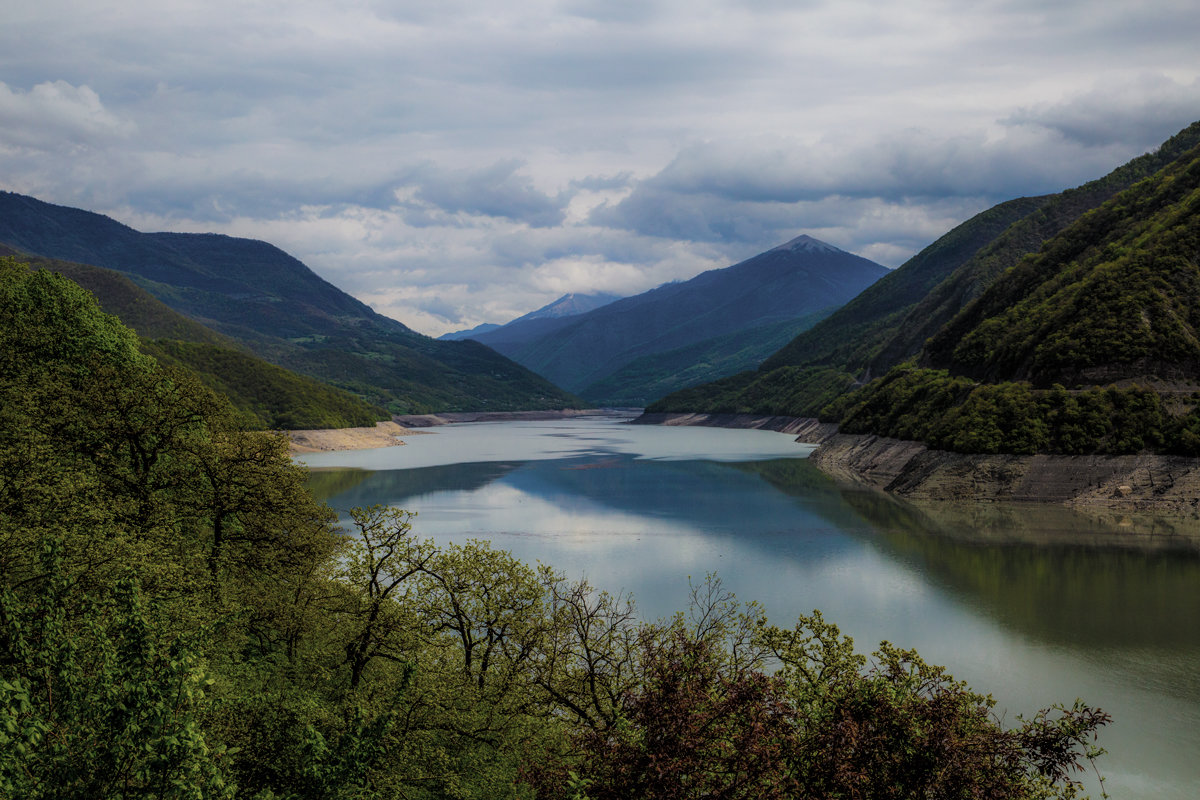 kazbegi - Eduard Andreev