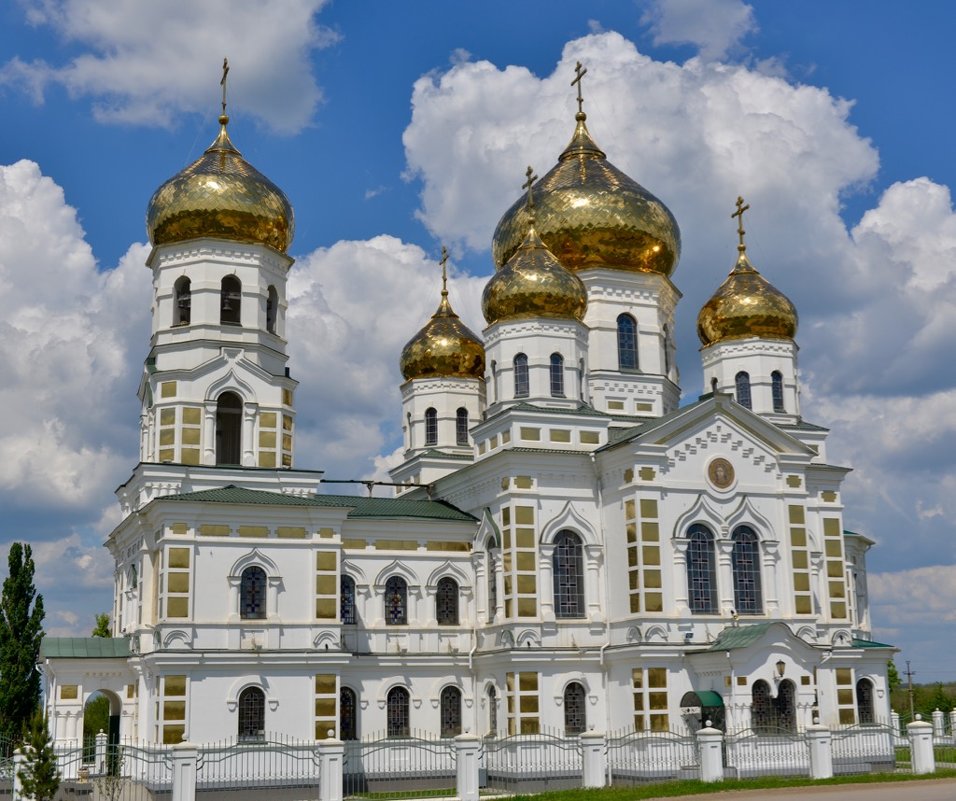 Церковь в с Обуховка Краснодарского края