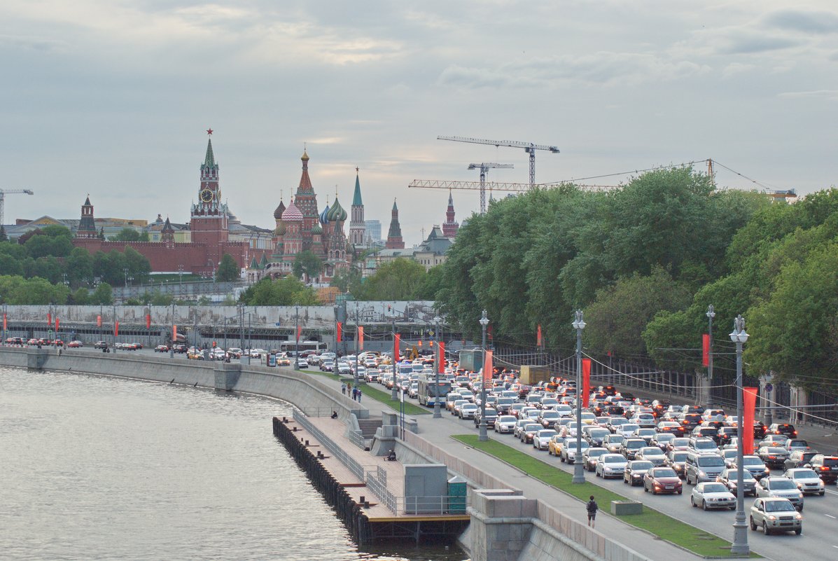 Вечерняя Москва - Георгий Калиберда