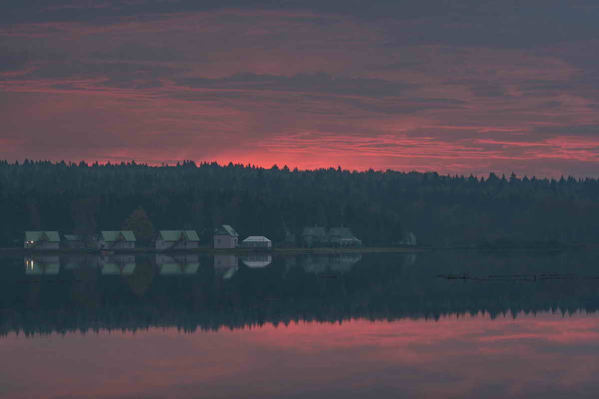 Рассвет на озере - Александр Сивкин
