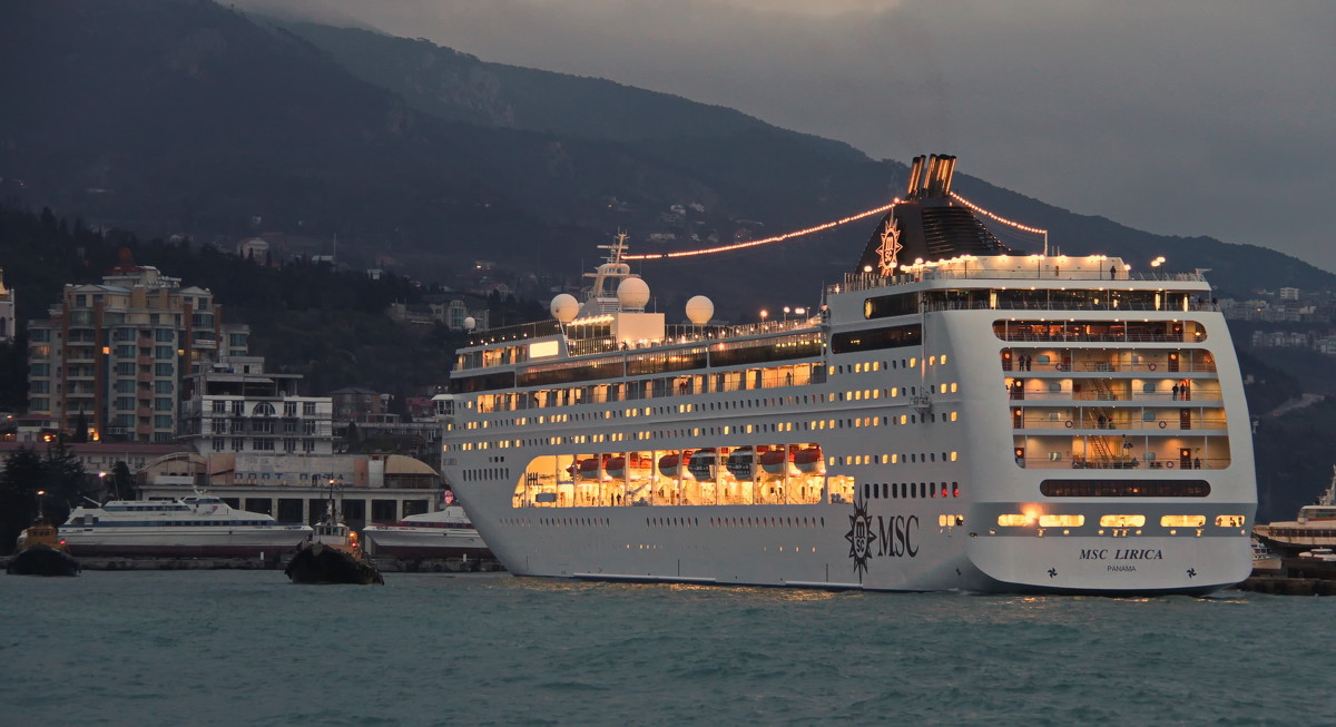 Лайнер MSC LIRICA - Николай Ковтун