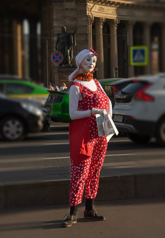 на улицах Питера - Эльмира Суворова