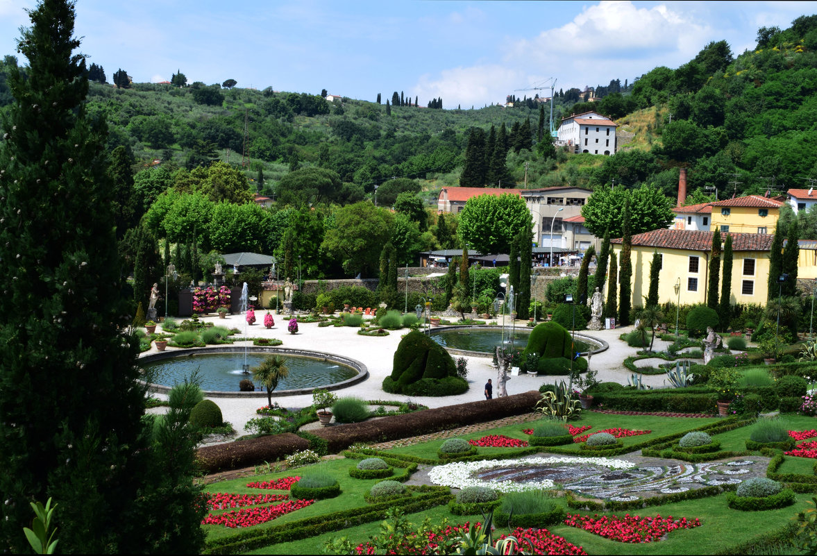 Parco Canzoni, Italia - Galia Rota