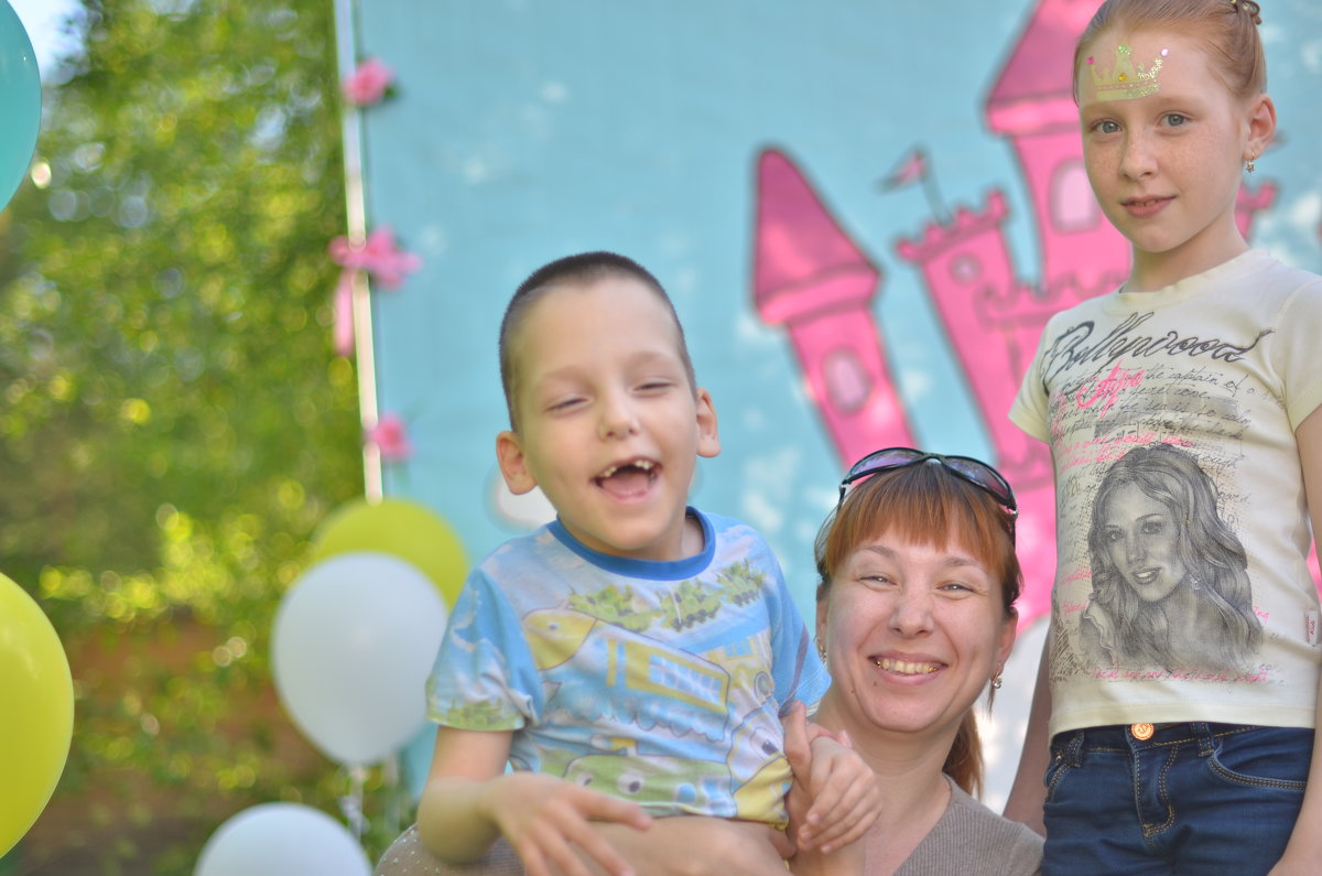 Проект для семей с детками инвалидами "Дети без границ" Комсомольск-на-Амуре - Любовь 