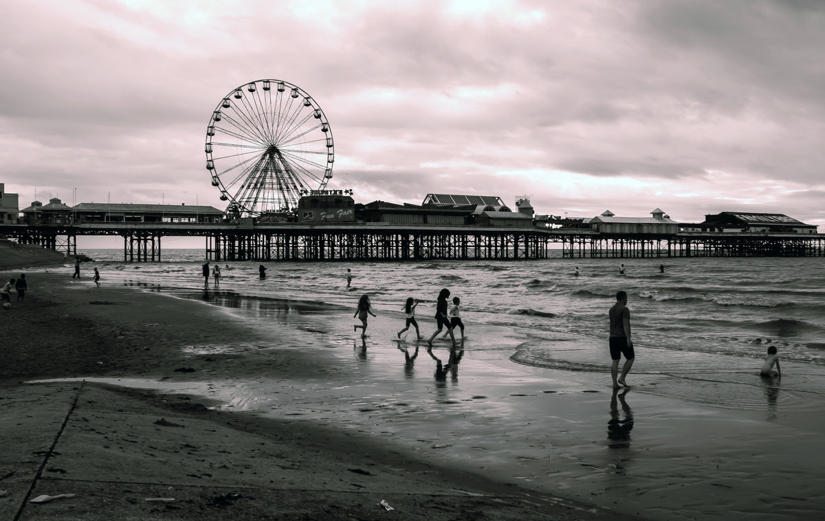 Blackpool - Mila Romans