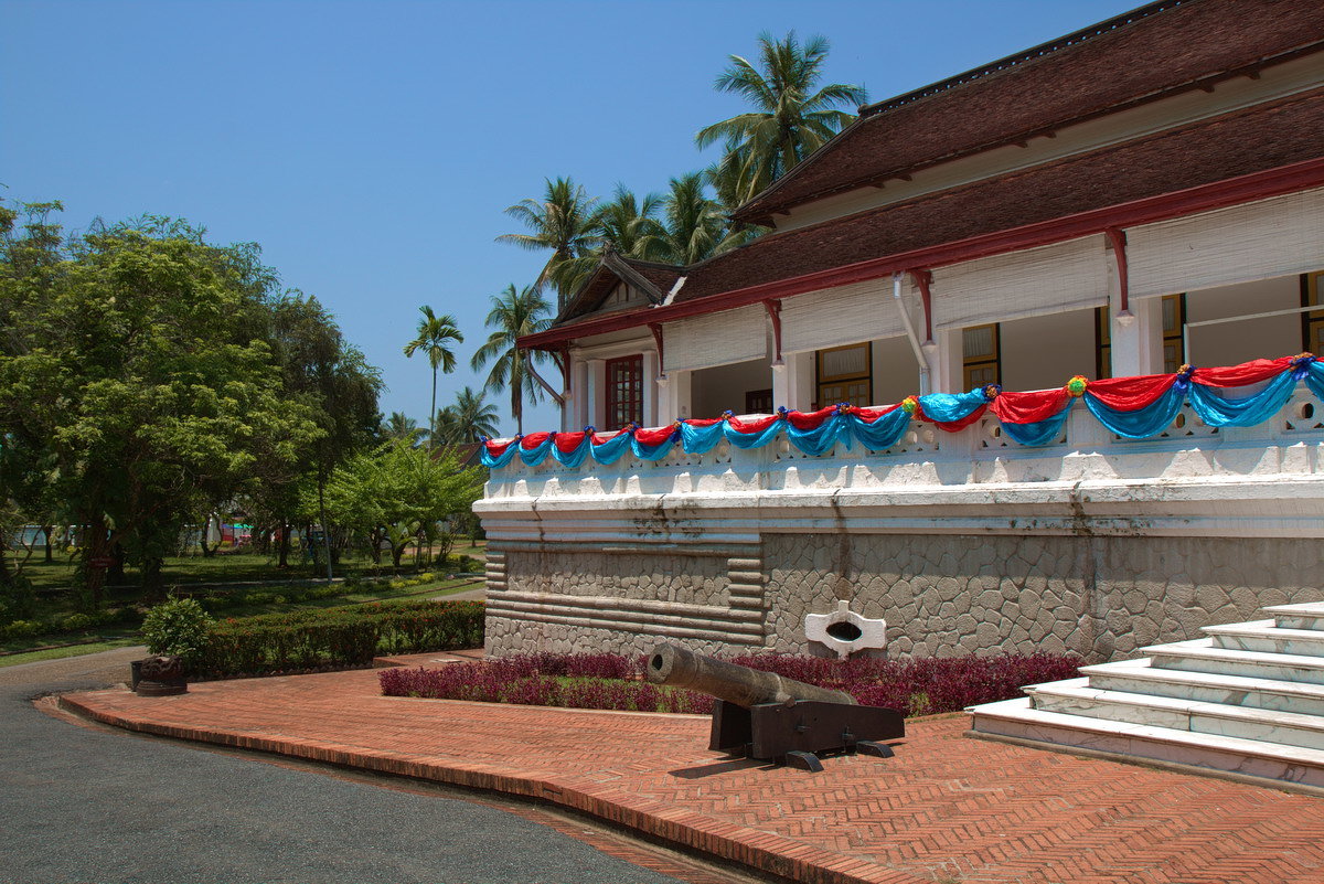 Королевский дворец в Луанг Прабанге - Евгений Печенин