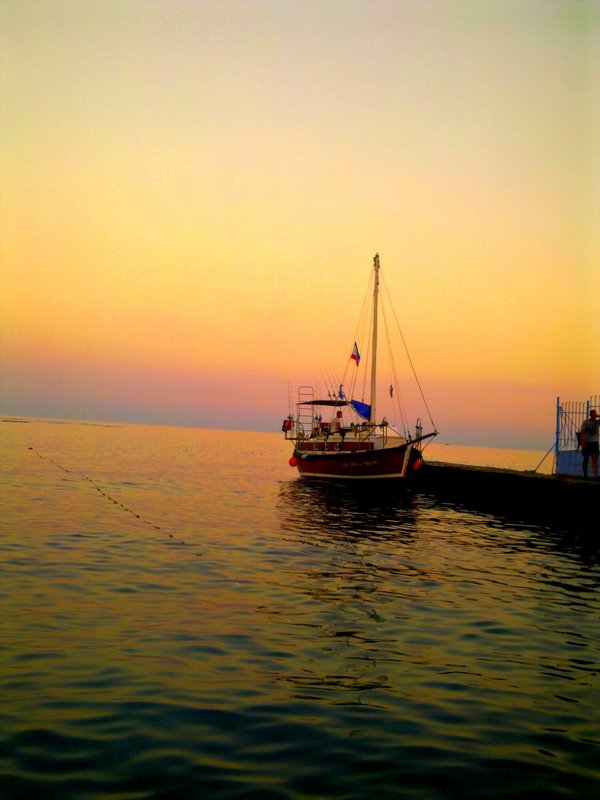 Закат на  море  Крым - неля  тулузова 