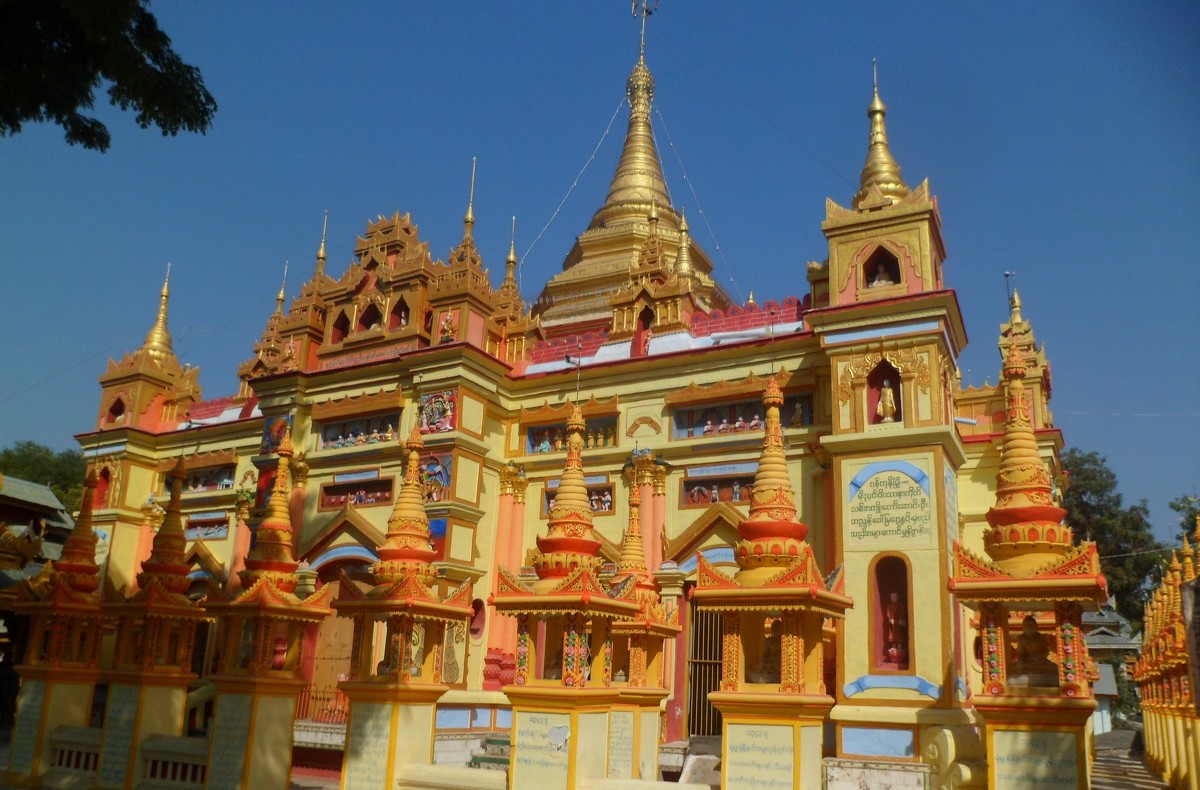 Комплексный храм в Бирме - Наталья Елизарова