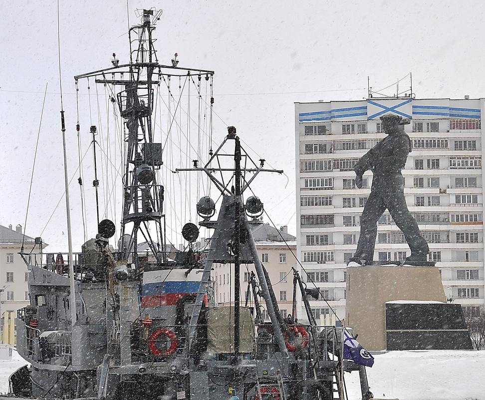 Североморск апрельский - вадим измайлов